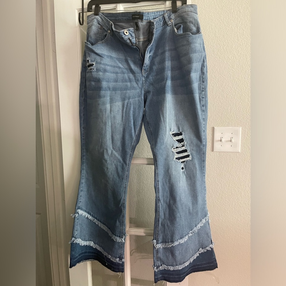 Plus Size Ripped Jeans.